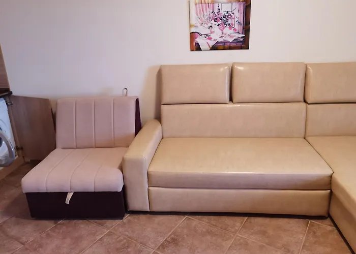 Апартхотел Dl Ахелой