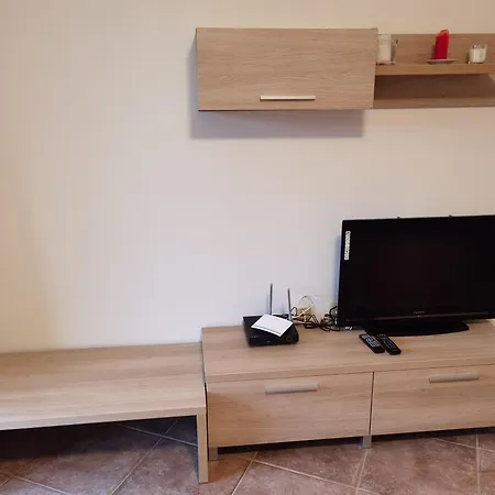 Апартхотел Dl Ахелой