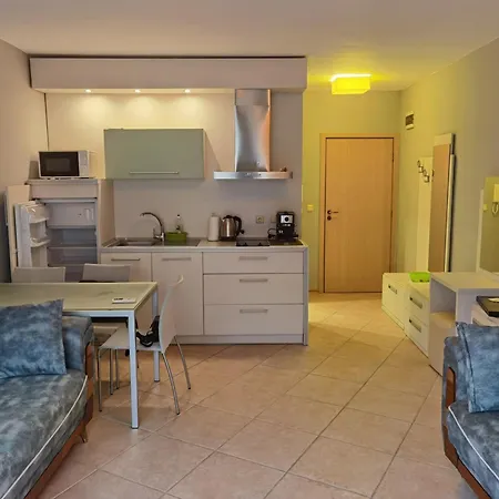 Dl Апартхотел 4*